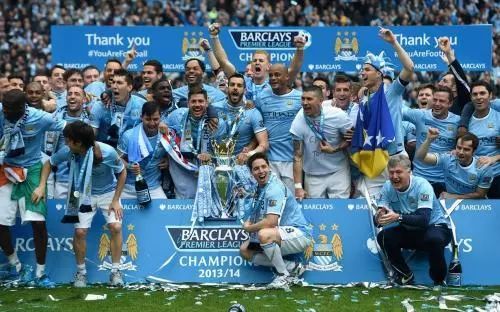 世俱杯(FIFA)竞猜官方网站- 曼城德比战完胜曼联，登顶积分榜  